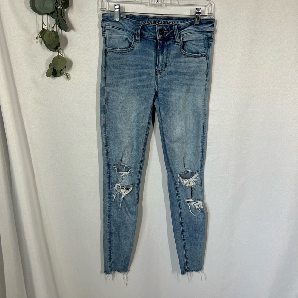 American Eagle | Super Stretch Jegging Distressed Blue Jeans Women’s Size 2